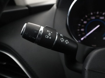 Jaguar F-Pace SUV 2.0 i4D 180KM 2018 Jaguar F-PACE 20d Automat AWD Prestige Navi, zdjęcie 33