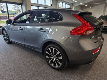 Volvo V40 II Hatchback Facelifting 2.0 D2 120KM 2019 Volvo V40 2.0, 120 KM, Automat, Nawi, Kamera,, zdjęcie 4
