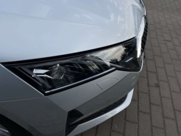 Skoda Octavia IV Liftback 2.0 TDI 150KM 2024 Skoda Octavia Selection 2,0 TDI 150 KM Autom. Skora, swiatla Matrix, 2.0, zdjęcie 2