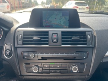 BMW Seria 1 F20-F21 Hatchback 5d 116i 136KM 2012 BMW Seria 1 KLIMATYZACJA NAWIGACJA PARKTRONIC TYL EL.SZYBY SERWISOWANA ORY, zdjęcie 9