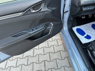Honda Civic X Hatchback 5d 1.0 VTEC TURBO 126KM 2019 Honda Civic 1.0Vtec, Stan Idealny,NAVI,Klimatronic, zdjęcie 13