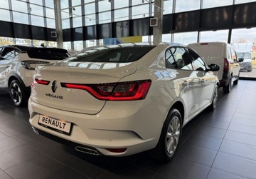 Renault Megane IV GrandCoupe Facelifting 1.3 TCe 140KM 2025 Renault Megane GrandCoupe kolor Bialy 2025 OD REKI 1.3 Benzyna, zdjęcie 12