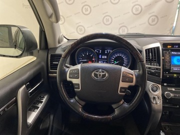 Toyota Land Cruiser VI 2013 Toyota Land Cruiser VI (2010-), zdjęcie 12