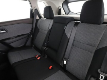 Nissan X-Trail IV 2024 Nissan X-Trail 7 os. HEV 4x4 automat full LED navi, zdjęcie 16