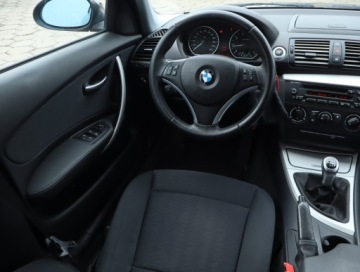 BMW Seria 1 E81/E87 Hatchback 5d E87 2.0 118i 143KM 2008 BMW 1 118i, Klima, Tempomat, Parktronic, zdjęcie 6