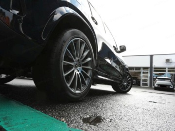 Mercedes GLE V167 SUV Facelifting 2.0 300d 269KM 2025 MERCEDES-BENZ GLE 300 d 4-Matic AMG Line 2.0 (269KM) 2025, zdjęcie 15