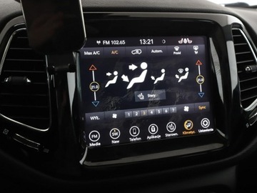 Jeep Compass II SUV 1.4 Multiair 170KM 2017 Jeep Compass Limited automat 4x4 170KM panorama, zdjęcie 26