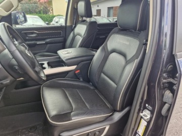 Dodge Ram V 5.7 HEMI 401KM 2021 Dodge RAM Ful Opcja przebieg 4 tys km 5.7 Benzyna zarejestrowany 1 wlascic, zdjęcie 14