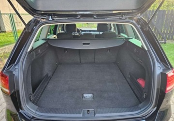 Volkswagen Passat B8 Variant 2.0 TDI BlueMotion SCR 150KM 2017 Volkswagen Passat Variant 2.0 TDI SCR DSG, zdjęcie 29