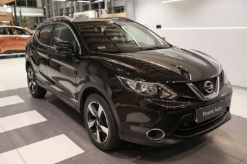 Nissan Qashqai II Crossover 1.2 DIG-T 115KM 2017 Nissan Qashqai 1.2 DIG-T N-Connecta EU6 1.2 Benzyna 115KM, zdjęcie 1