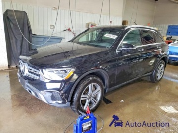 Mercedes GLC C253 2021 Mercedes-Benz GLC 2021 MERCEDES-BENZ GLC 300 4MATIC 2.0 Benzyna 250KM