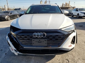Audi Q8 2024 Audi Q8 E-Tron Premium Plus 2024 Elektryczny 355KM, zdjęcie 5