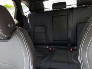 Jaguar F-Pace 2026 Jaguar F-Pace R-Dynamic S 2026 2.0 Benzyna 247KM, zdjęcie 13