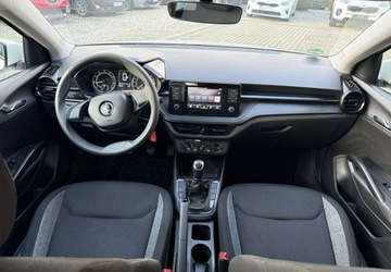 Skoda Fabia IV 2022 Skoda Fabia 1,0 65KM Klima CarPlay Ledy Vat23 Serwis Benzyna 65KM, zdjęcie 13