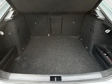 Skoda Octavia III Liftback Facelifting 1.5 TSI ACT 150KM 2019 Skoda Octavia 1.5TSI 150KM Style l Kamera, Salon P, zdjęcie 9