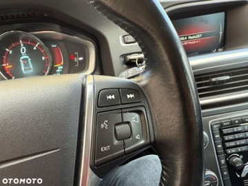 Volvo V60 I Kombi Facelifting 2.0 D4 DRIVE-E 190KM 2015 Volvo V60 Volvo V60 D4 Momentum 2.0 Diesel 190KM, zdjęcie 23