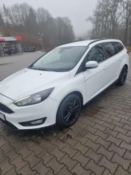 Ford Focus III Kombi Facelifting 1.5 EcoBoost 150KM 2015 FORD FOCUS III Turnier 1.5 150 KM, zdjęcie 2