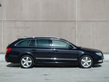 Skoda Superb II Kombi 3.6 FSI 4x4 260KM 2010 Škoda Superb Skoda Superb 3.6, zdjęcie 2