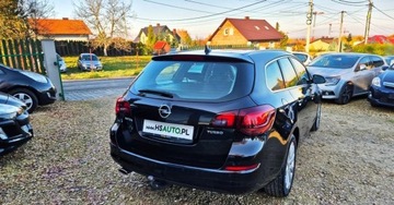 Opel Astra J Sports Tourer 1.4 Turbo ECOTEC 140KM 2011 Opel Astra BENZYNA navi GRZANA KIEROWNICA TABLET super okazja 1.4, zdjęcie 16