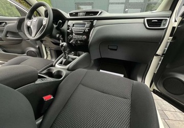 Nissan Qashqai II Crossover 1.2 DIG-T 115KM 2016 Nissan Qashqai gwarancja ZAREJESTROWANY bezwypadkowy LANE ASSIST czuj, zdjęcie 16