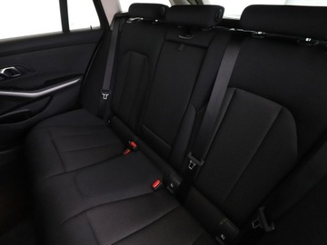 BMW Seria 3 G20-G21 Touring Facelifting 2.0 318d 150KM 2023 BMW 318 FV23% automat full LED virtual cocpit, zdjęcie 16