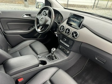 Mercedes Klasa B W246 Sports Tourer Facelifting 1.5 180 d BlueEFFICIENCY Edition 109KM 2016 Mercedes B 180 1.5 109KM 2016r. 108 tys. km, zdjęcie 29