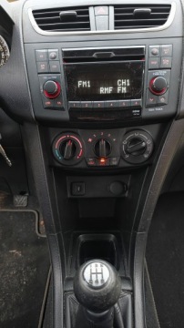 Suzuki Swift V 2011 SUZUKI SWIFT 1.2 i CLUB NAPĘD 4x4 94KM KLIMA!USZKODZONY TYŁ FAKTURA MARŻA!, zdjęcie 32