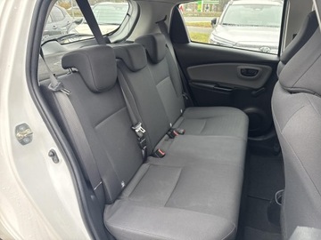 Toyota Yaris III Hatchback 5d Facelifting 2017 1.5 Hybrid 100KM 2020 Toyota Yaris Hybrid 100 Active III (2011-2019) Toy, zdjęcie 23