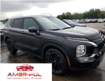 Mitsubishi Outlander III 2023 Mitsubishi Outlander 2023 MITSUBISHI OUTLANDER SE 2.5 Benzyna 181KM