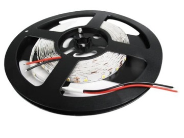 Taśma PREMIUM 300 LED typ 2835 IP20 30W CIEPŁA