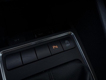 Volkswagen Jetta VI Sedan Facelifting 1.4 TSI 125KM 2016 Volkswagen Jetta 1.4TSI 125KM Comfortline (Salon P, zdjęcie 23