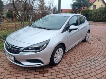 Opel Astra J Sedan 1.6 CDTI ecoFLEX 110KM 2019 Opel Astra 2019r., 1.6L CDTI 110 KM, 1.6 Diesel 110KM