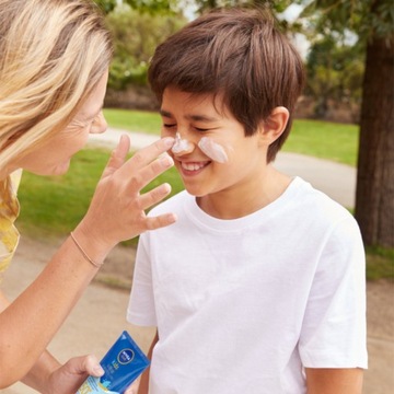 NIVEA SUN KIDS Солнцезащитный лосьон для детей SPF50+ 150мл