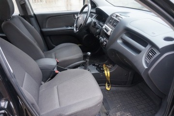 Kia Sportage II 2.0 i 16V 142KM 2005 Kia Sportage 2.0 benzyna 141 KM, zdjęcie 11