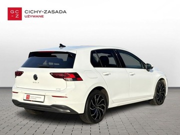 Volkswagen Golf VIII Variant 1.5 eTSI 150KM 2023 Volkswagen Golf 1.5eTSI 150KM Life DSGKameraKeyLessACCNiski PrzebiegASOFV23, zdjęcie 4