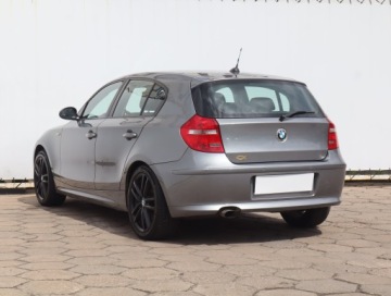 BMW Seria 1 E81/E87 Hatchback 5d E87 2.0 118d 143KM 2009 BMW 1 118d, Navi, Klima, Klimatronic, Tempomat, zdjęcie 3
