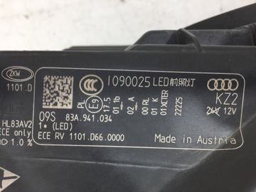 AUDI Q3 83A 83F SVĚTLA FULL LED KOMPLET IDEALNI 83A941033 83A941034
