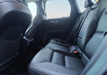 Volvo XC60 II 2022 Volvo XC 60 2.0d B5 Mild Hybrid 235KM 15KM AWD Salon PL Vat 23 2.0 235KM, zdjęcie 15
