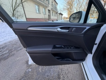 Ford Mondeo V Kombi 2.0 TDCi 150KM 2015 Ford Mondeo MK5 2.0TDCI 150 Koni Titanium Led Navi, zdjęcie 17