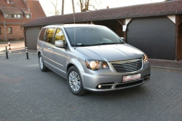 Chrysler Town &amp; Country V 2014 Chrysler Town &amp; Country S 3.6 V6 292KM 2014r., zdjęcie 17