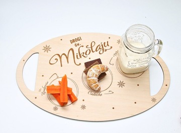 Тарелка-поднос для молока для Деда Мороза.