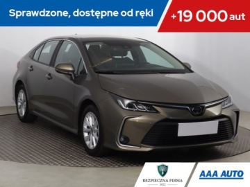 Toyota Corolla XII Sedan 1.5 VVT-i 125KM 2021 Toyota Corolla 1.5 VVT-i, Salon Polska