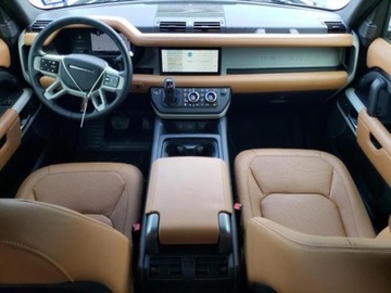 Land Rover Defender IV (L663) 2024 Land Rover Defender 2024r., 90 S, od ubezpieczalni 2.0 Diesel 296KM, zdjęcie 7