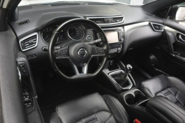 Nissan Qashqai II Crossover Facelifting 1.2 DiG-T 115KM 2018 Nissan Qashqai 1.2 TCe nawi panorama hak full led, zdjęcie 15