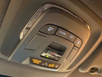 Toyota C-HR II SUV Plug-In 2.0 Hybrid Dynamic Force Plug-in  223KM 2026 Executive 2.0 Plug-in Hybrid Dynamic Force 223KM | Podgrzewane fotele!, zdjęcie 9