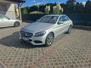 Mercedes Klasa C W205 2016 Mercedes C Klasa 300 4Matic 3.0 benzyna 245KM 2016r pełne wyposażenie!, zdjęcie 2