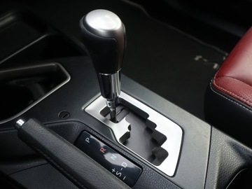 Toyota RAV4 IV MPV Facelifting 2.5 Hybrid 197KM 2017 Toyota RAV 4 2.5 Hybrid, Salon Polska, zdjęcie 17