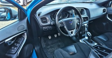 Volvo V40 II Hatchback 1.6 T3 150KM 2013 Volvo V40 BENZYNA alcantara KAMERA czarny sufit R DESIGN okazja, zdjęcie 26