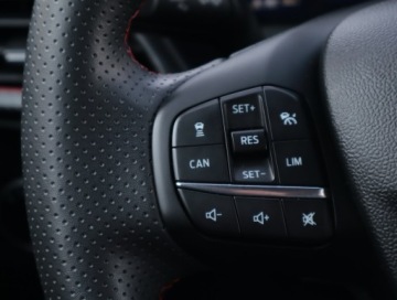 Ford Puma II Crossover 1.0 EcoBoost 125KM 2020 Ford Puma 1.0 EcoBoost, Salon Polska, Serwis ASO, zdjęcie 15