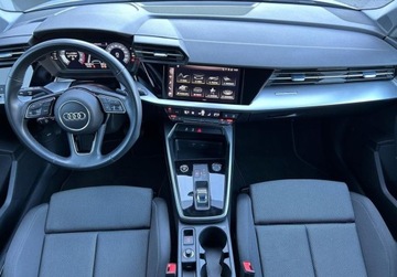 Audi A3 8Y Sportback 1.5 35 TFSI 150KM 2022 Audi A3 Sportback Advanced, ACC, Podgrzewane fotele, Swiatla na zla pogode, zdjęcie 3